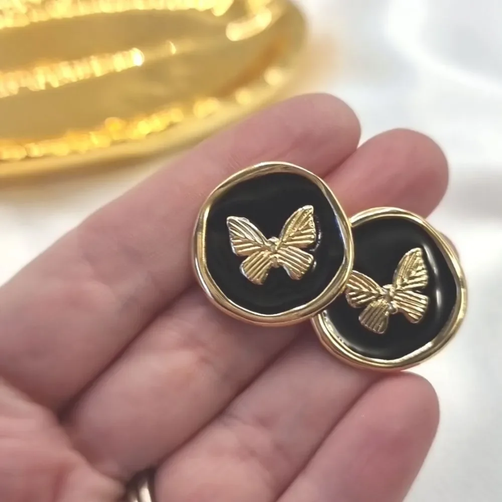 New! Vintage Style Black Enamel Gold Butterfly Stud Earrings Gold Plated A4 NWOT